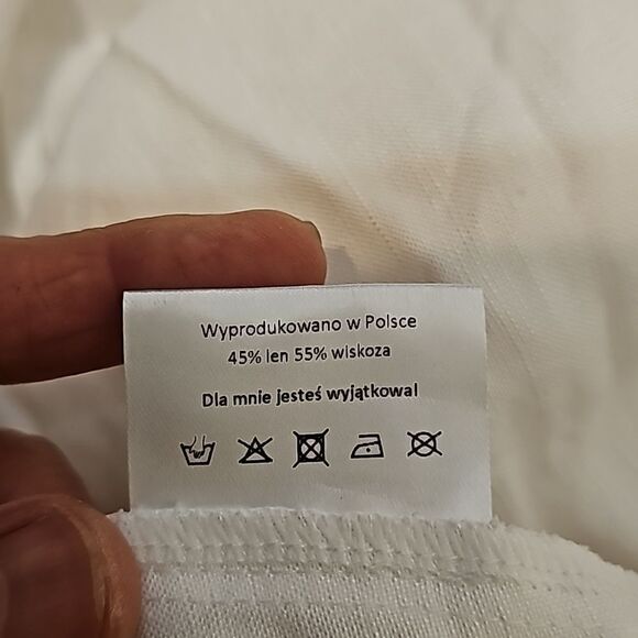 REVES RUFFLE DRESS SIZE MEDIUM - Picture 10 of 11